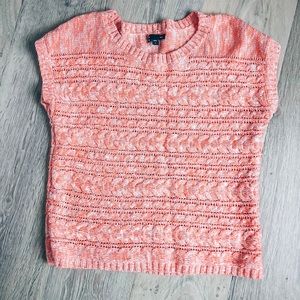 GAP short sleeve sweater